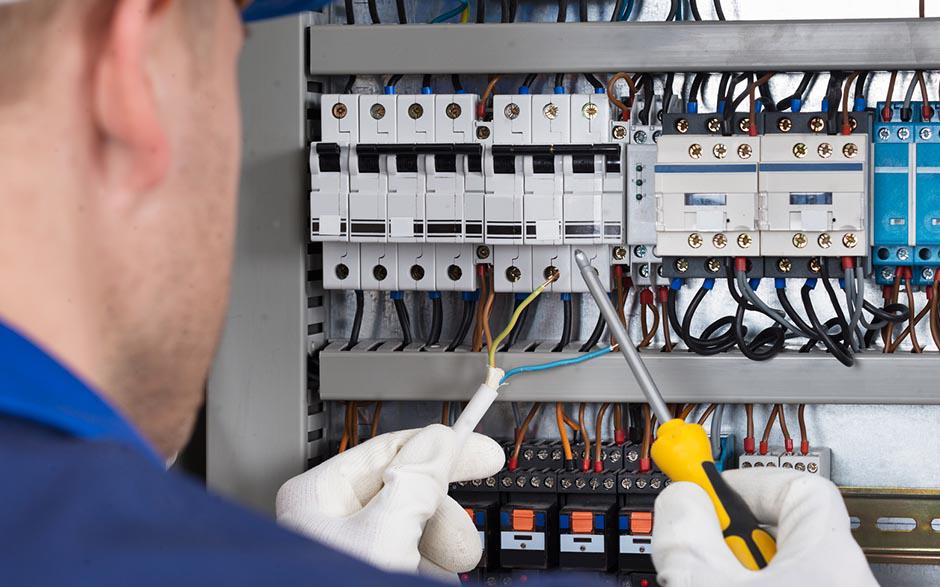 électricien d'urgence Breteuil